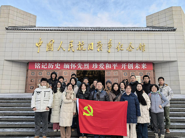 图片28.jpg 图片28.jpg